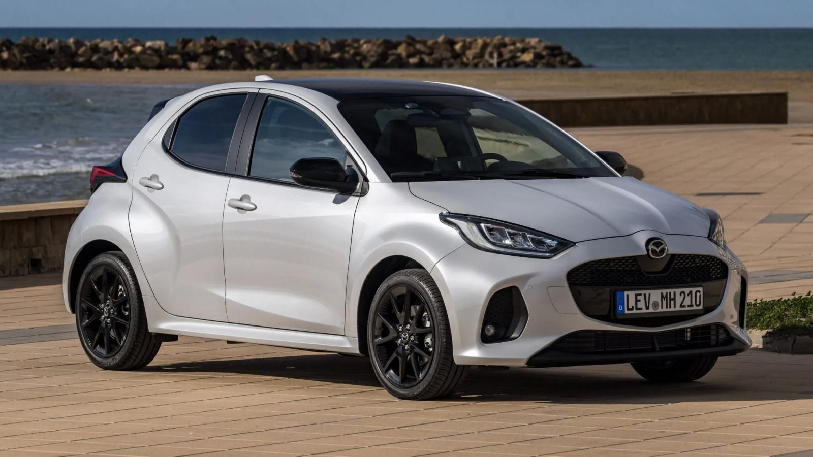 Αναβάθμιση για το Mazda2 Hybrid 